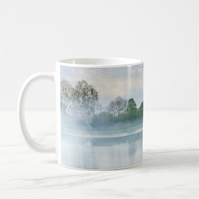 Nebel am See mit Namen Kaffeetasse (Links)