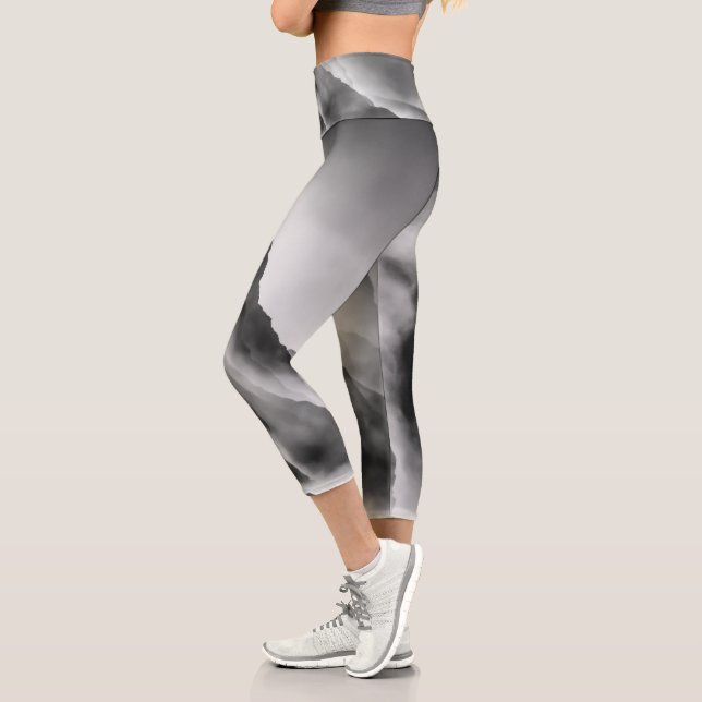 Nebel auf den Felsen Capri Leggings (Links)