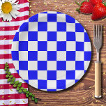 Nebel-blaue und weiße Checkerboard Vintag Pappteller<br><div class="desc">Neon Blau und Weiß Checkered Checkerboard | VINTAG | Classic | Trendy | Stilvoll | Mode | Minimal</div>