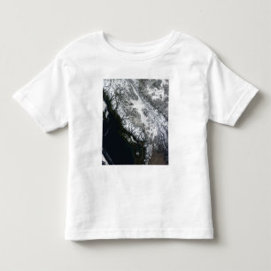 Nebel und Schnee im Britisch-Columbia Kleinkind T-shirt