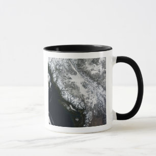 Nebel und Schnee in British Columbia Tasse