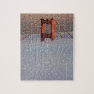 Nebel zieht durch die Bucht von San Francisco und Puzzle