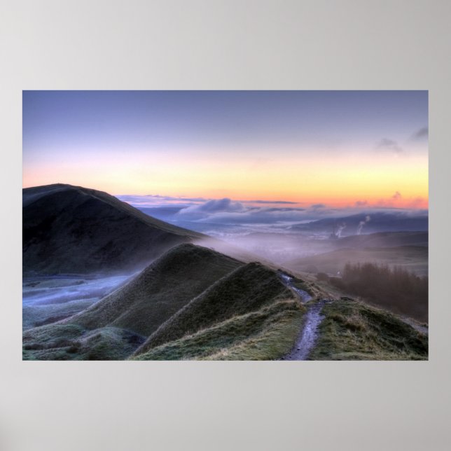 Nebeldämmerung Poster (Vorne)