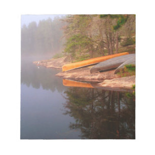 Nebeliger Kanu-Campingplatz, Lake Kawnipi, Notizblock