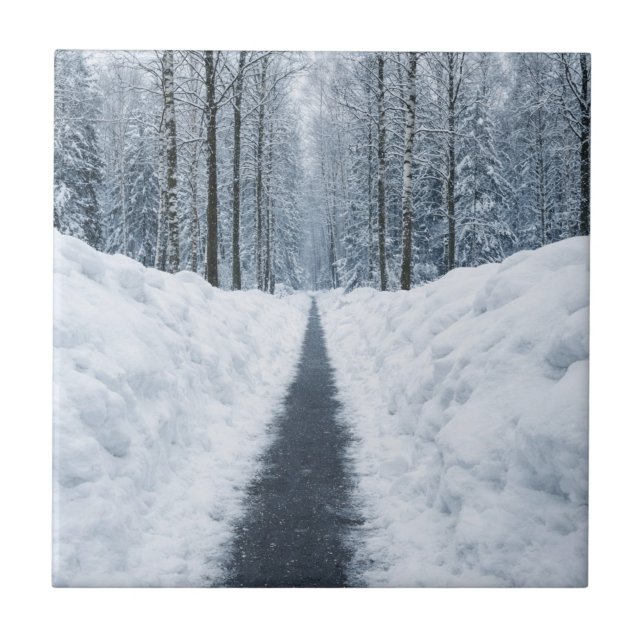 Nebeliger Winterwaldweg Winterlandschaft Fliese (Vorderseite)