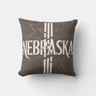 Nebraska Art Deco Stripe Kissen 16x16