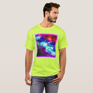 Nebula ist ein künstlerisches Design. Jetzt kaufen T-Shirt