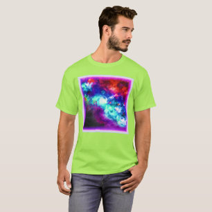 Nebula ist ein künstlerisches Design. Jetzt kaufen T-Shirt