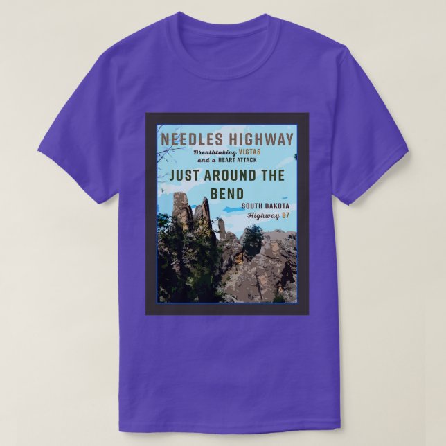 Needles Highway South Dakota Retro Travel T-Shirt (Design vorne)