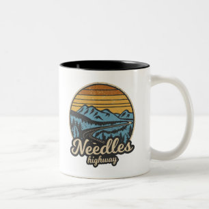 Needles Highway South Dakota Retro Zweifarbige Tasse