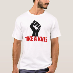 Nehmen Sie ein Knie T-Shirt