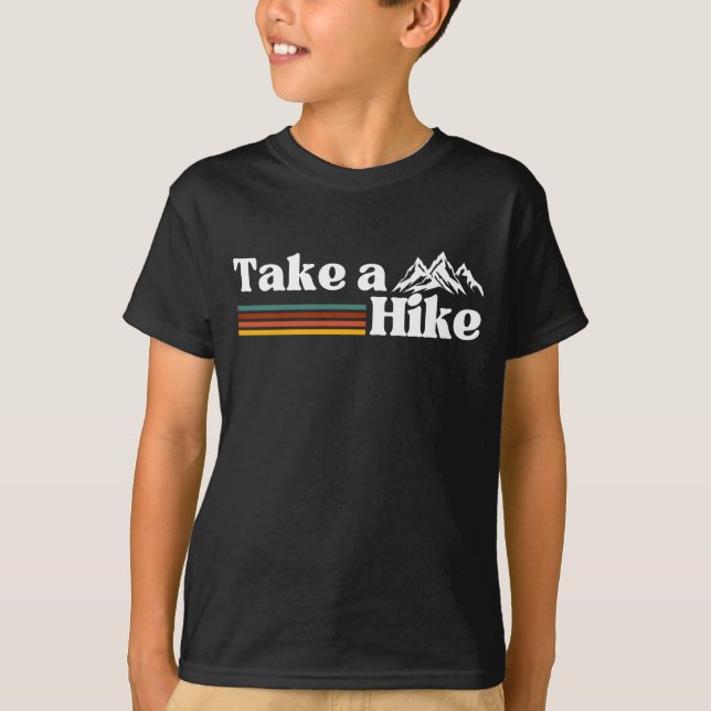 NEHMEN SIE EIN WANDERBERGKLETTERN CAMPING T-Shirt (Vorderseite)