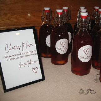 Nehmen Sie ein Zeichen für die Gunst der Liebe! Sockelschild