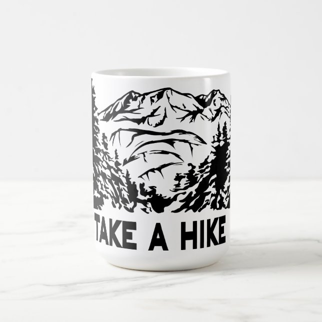 Nehmen Sie eine monochrome Berglandschaft zu Wande Kaffeetasse (Mittel)