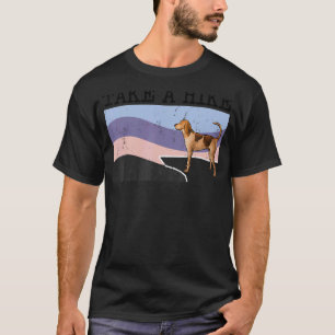 Nehmen Sie eine Wanderung American English Coonhou T-Shirt