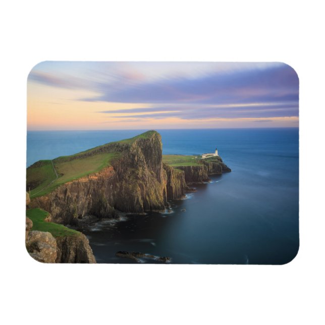 Neist Point Leuchtturm auf Skye bei Sonnenuntergan Magnet (Horizontal)