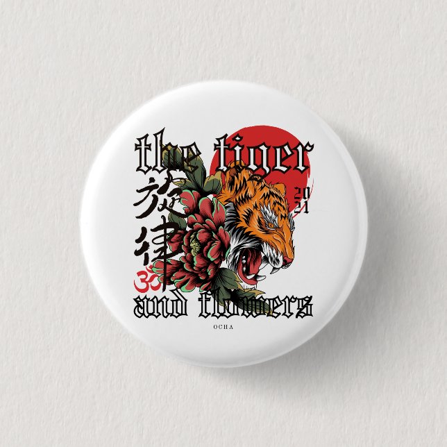 Neo-traditionelle brüllende Tiger & Blumen Gothic- Button (Vorderseite)