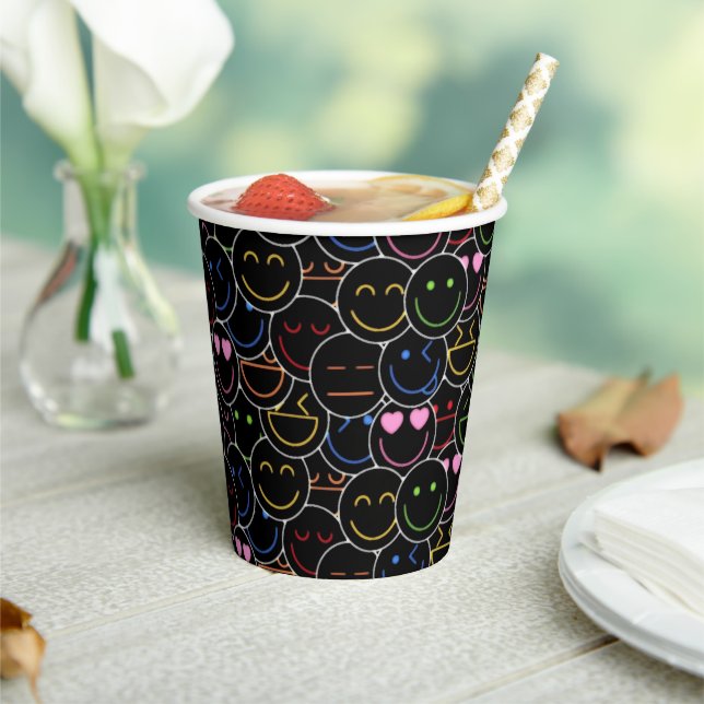 Neon Emoticons Party Paper Cups Pappbecher (In Situ)