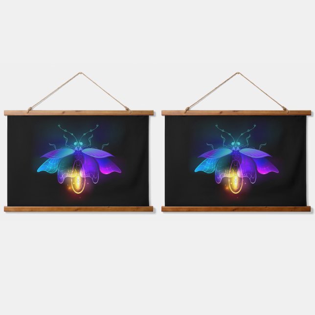 Neon Firefly auf schwarz Wandteppich Mit Holzrahmen (Doppelt)