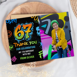 Neon-Graffiti-Sechs-Sieben-Kinder 7. Geburtstagsfo Dankeskarte