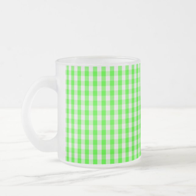 Neon Green Gingham Pattern von Shirley Taylor Mattglastasse (Links)