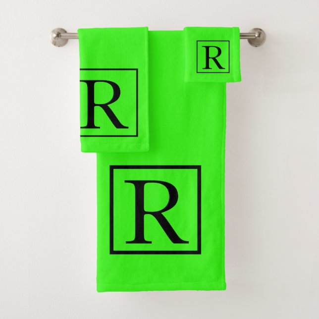 Neon Green Solid Bright Monogram Initial Colorful Badhandtuch Set (Insitu)