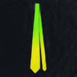 Neon Green und Neon Yellow Ombré Farbtafel Krawatte<br><div class="desc">Helles Sonnenlicht Neongelb verblasst in eine ombre verschwommen mit Neon-Grün für einen Blitz von Helligkeit und Licht</div>