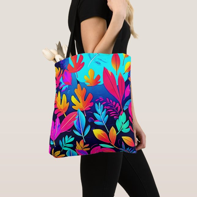 Neon Leaf Paradise (Von Nahem)