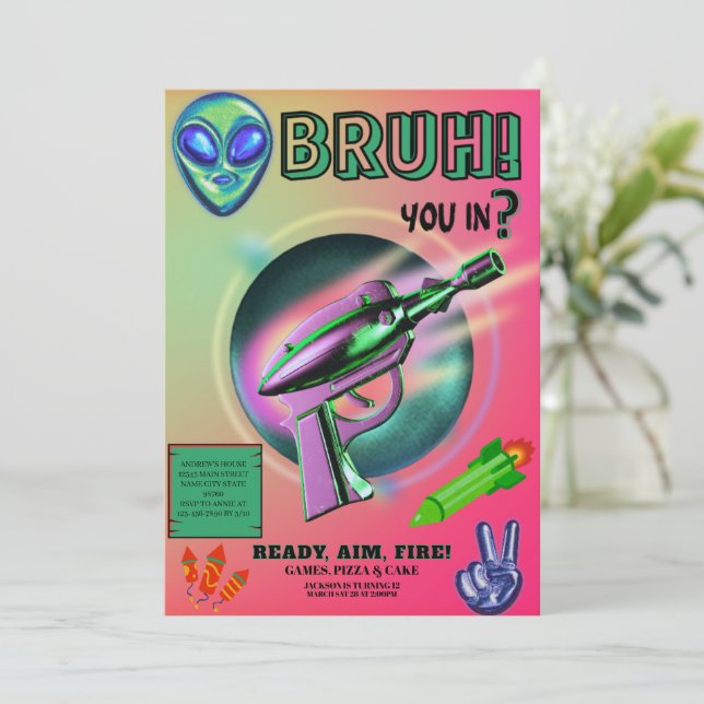 Neon Nerf Battle Dart Gun Game Birthday Boy Einladung (Stehend Vorderseite)