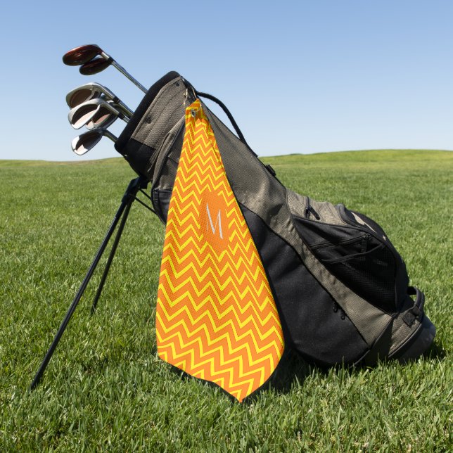 neon orange  yellow    chevron - add monogram golfhandtuch (Gras)