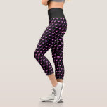 Neon rosa Flamingo Vogel drucken schwarze Taille Capri Leggings<br><div class="desc">Neon rosa Flamingo Vogel drucken schwarze Taille Capri Leggings. Trendy Hose für Frauen und Mädchen. Ideal für Sport,  Yoga,  Training,  Gymnastik und den täglichen Gebrauch. Benutzerdefiniertes Farbhintergrunddesign. Fügen Sie optional Ihren eigenen Namen oder ein Monogramm auf die Taille.</div>