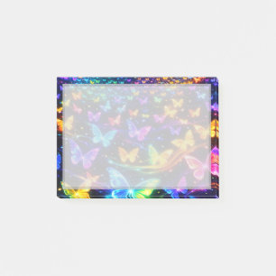 Neonfarbener Notizzettel mit Schmetterlingsmotiv