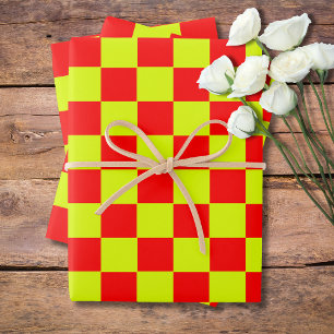 Neongelb und rotes kariertes Karton Vintag Geschenkpapier Set