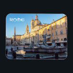 Neptun-Brunnen auf der Piazza Navona - Rom Magnet<br><div class="desc">Brunnen von Neptun in der Piazza Navona bei Morgengrauen mit ägyptischem Obelisk und Sant Agnese Kirche im Hintergrund.</div>