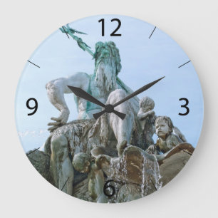 Neptun-Brunnen in Berlin Große Wanduhr