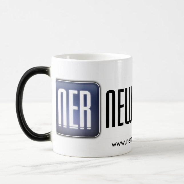 NER verwandelnde Tasse (Links)