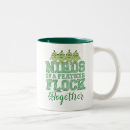Nerd-Vogel Lustige Nirds mit gleichen Federn flieg Zweifarbige Tasse