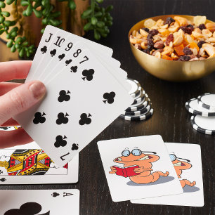 Nerdiger Bücherwurm beim Lesen eines Buches Spielkarten