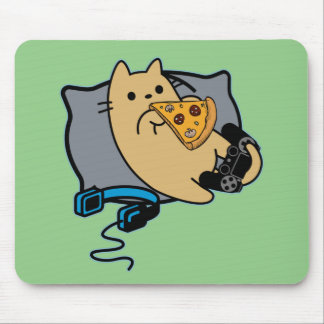 Nerdy Gamer Cat Eating Pizza Game Pausen Mousepad