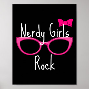 Nerdy Girls Rock T-Shirt Gamer Geek Chic Lustig Sü Poster