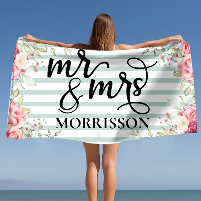 Neu verheiratete Verlobung Flitterwochengeschenk Strandtuch (Newlywed Engagement Honeymoon Gift for Couple Beach Towel)