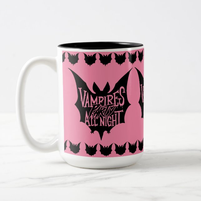 Neuauflage: Vampirs Halloween-Bash Zweifarbige Tasse (Links)