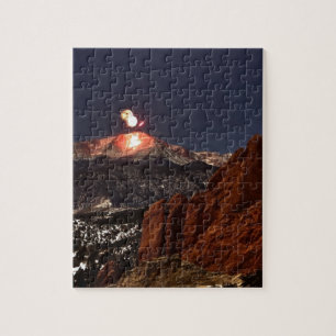 Neue Jahresfeuerwerke auf der Spitze der Pikes Puzzle