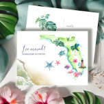 Neue Zuhause Florida Staat-Ankündigung Postkarte<br><div class="desc">Vibrige Ankündigungen in Aquarellfarben lass Freunden und Familie wissen von Ihrer neuen Zuhause Sweet Zuhause in Florida! Das Design ist eine Nachbildung meines handgemalten Aquarellfarben-Staat Florida mit Meeresschildkröte, Palmen, Seestern, Flamingos, Leuchtturm, tropischen Fischen und Monstera-Palmen-Blätter in Rosa, Blau, Türkis und Grün. Ihre benutzerdefinierte Ankündigung mit "I've move" gezeigt, Ihr Name(e)...</div>
