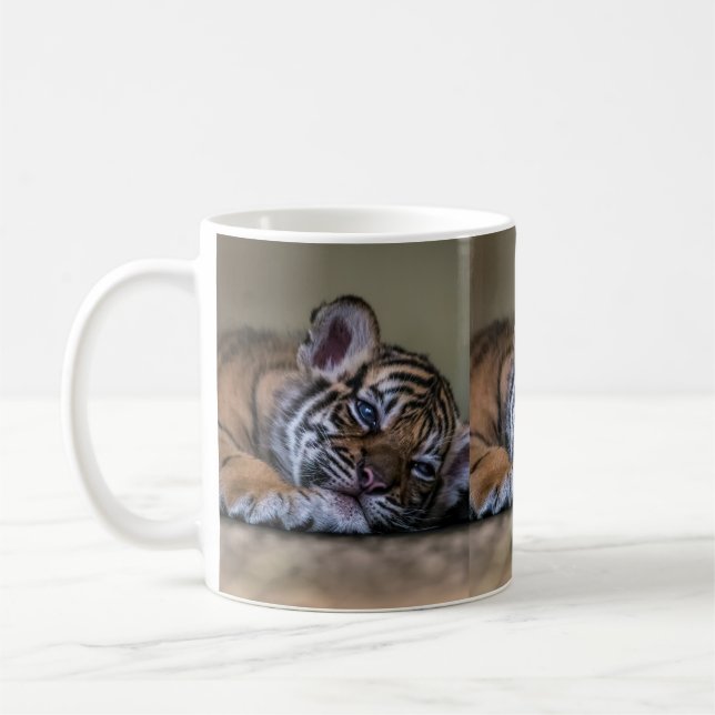 Neuer Magentiger Kaffeetasse (Links)