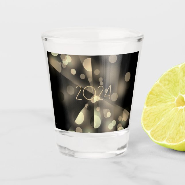 Neues Jahr 2024 mit goldenen Blasen Schnapsglas (Vorderseite)