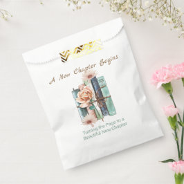 Neues Kapitel Beginnt Buchstapel Floral Geschenktütchen
