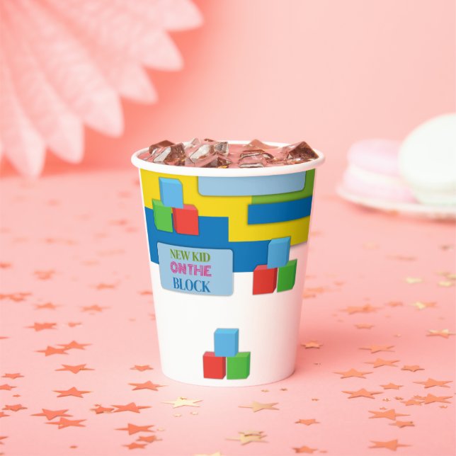 Neues Kind auf der Adoption Blockfoster Kinderdusc Pappbecher (Insitu)