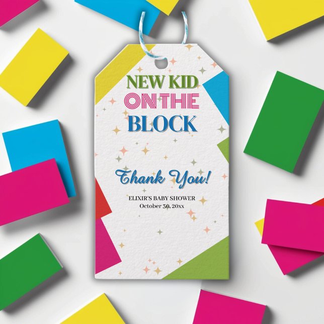 Neues Kind auf der Blockfarbendusche Geschenkanhänger (Von Creator hochgeladen)