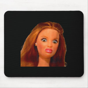 Neues lustiges, mitgenommenes Puppengesicht-Meme Mousepad